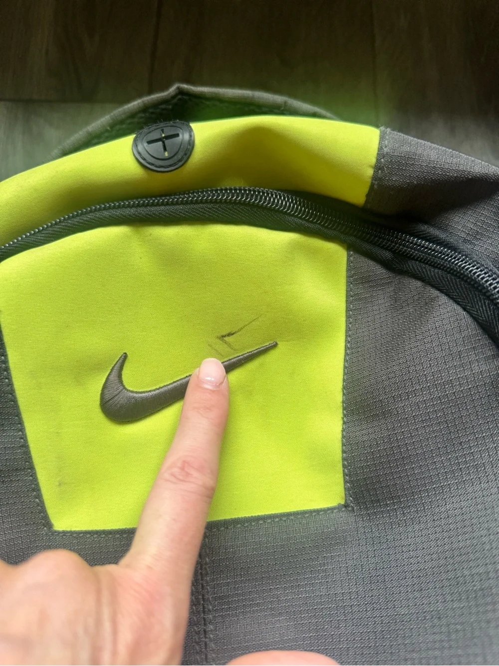 Nike rolling backpack
